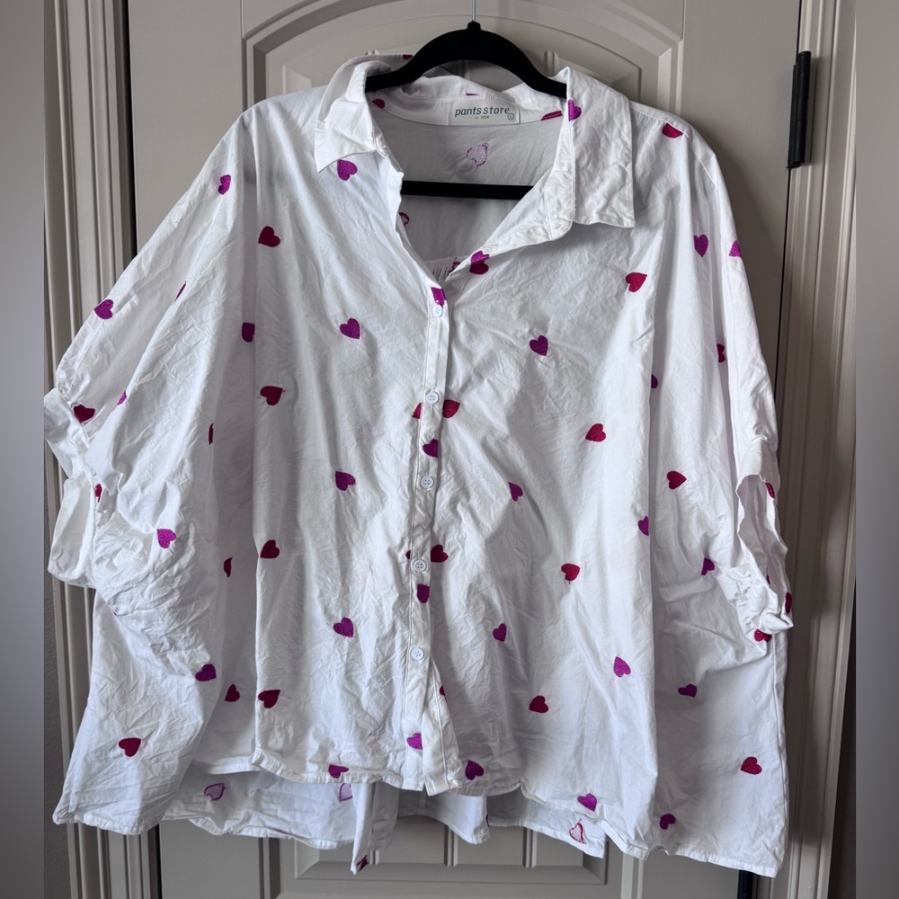 Davi and Dani Heart Print White Shirt - L